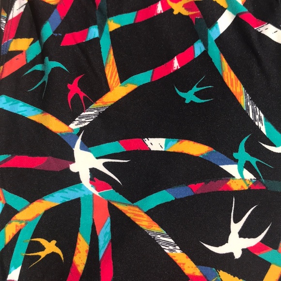 Lularoe TC leggings - Picture 2 of 2